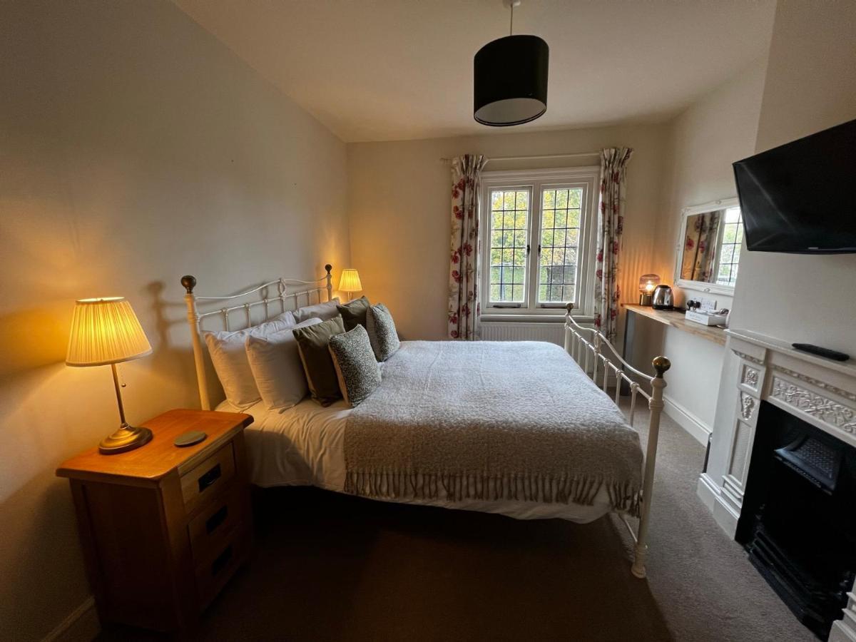 얼턴 White Hart B&B 객실 사진